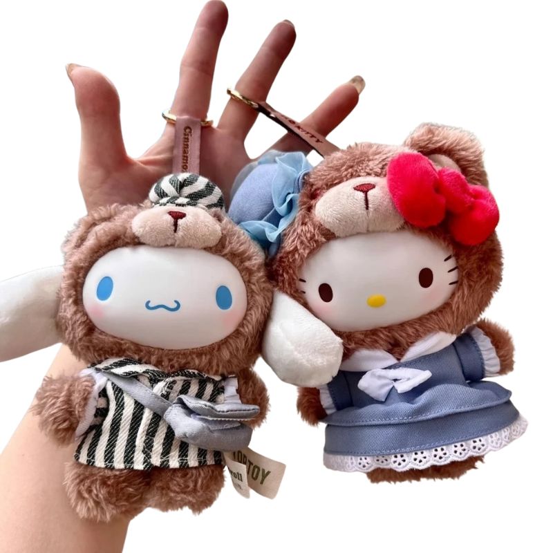 Boneco Labubu Hello Kitty Ursinho